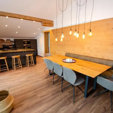 Finest Zell Am By In One Appartement *